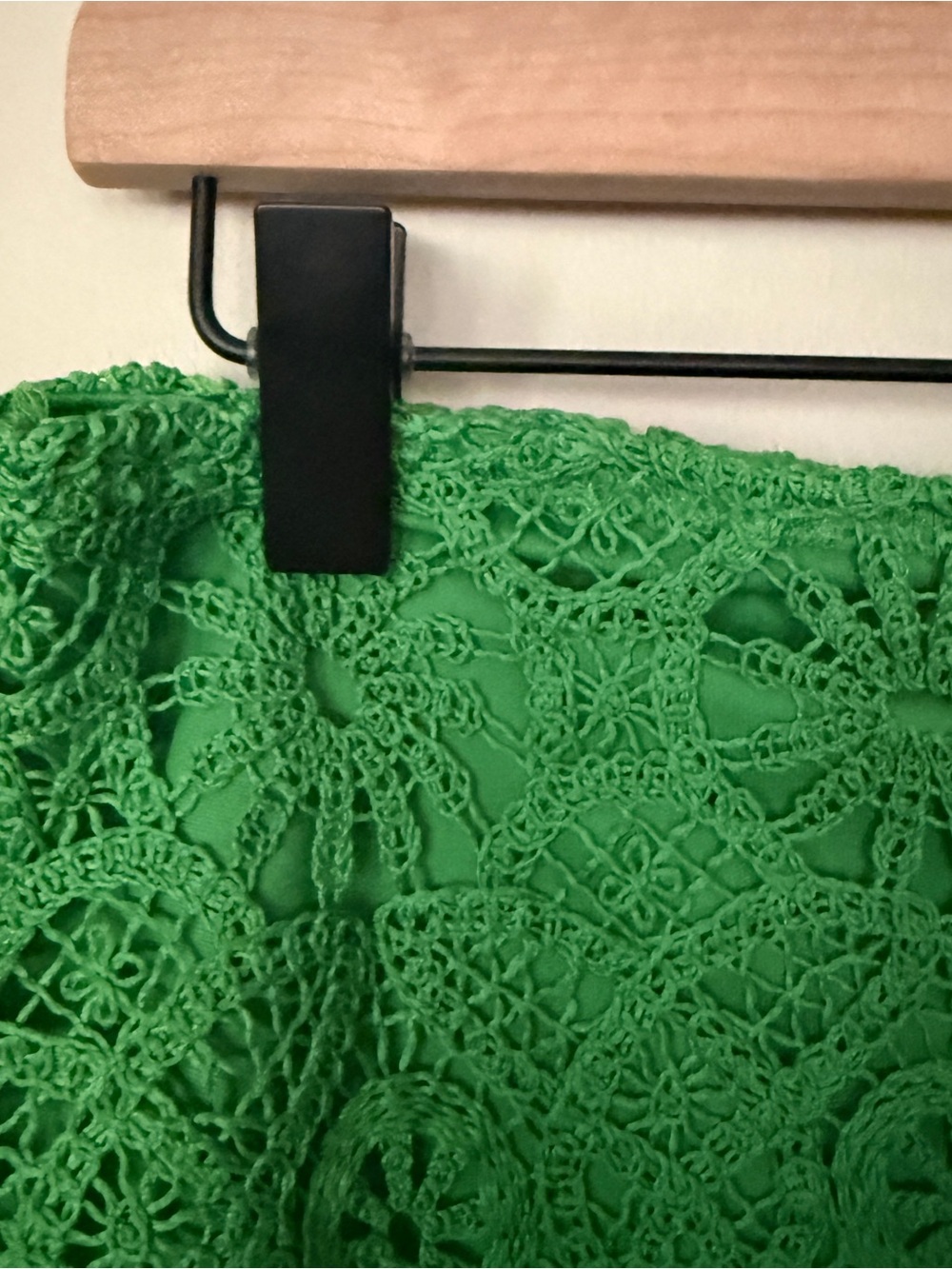 H&M Kelly Green Crochet Pencil Skirt